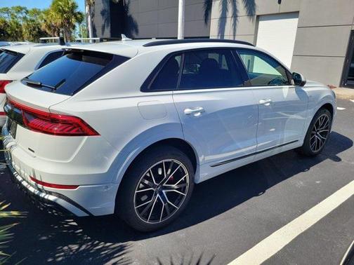 2020 Audi Q8 55 Premium Plus
