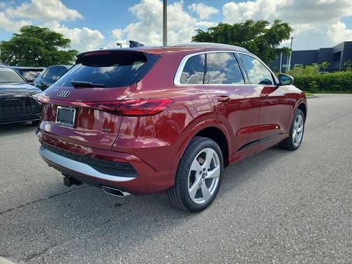 2025 Audi Q5 Premium Plus