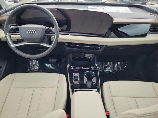 2025 Audi Q6 e-tron Premium quattro