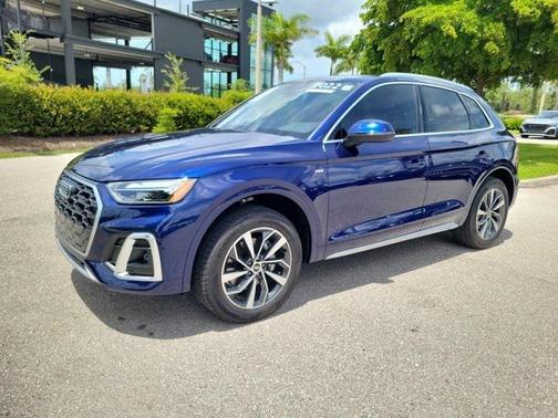 2022 Audi Q5 45 S line Premium Plus