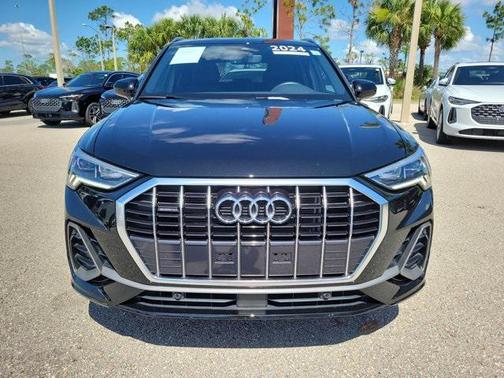 2024 Audi Q3 Premium 45 TFSI S line quattro Tiptronic