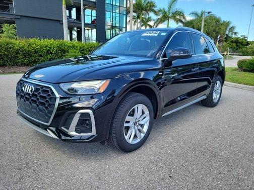 2024 Audi Q5 45 S line Premium