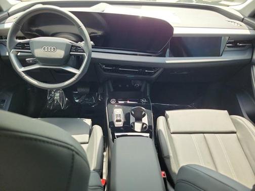 2025 Audi Q6 e-tron Prestige quattro