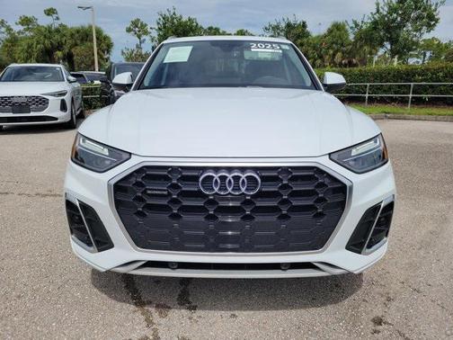 2025 Audi Q5 45 S line Premium Plus