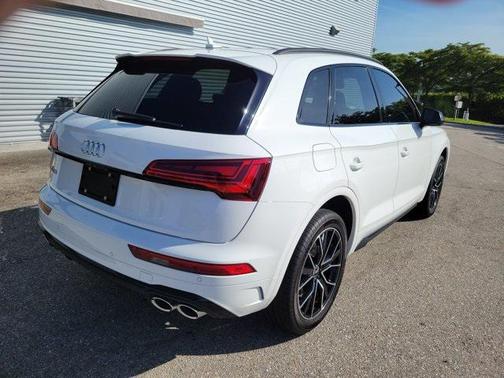 2021 Audi SQ5 3.0T Premium Plus
