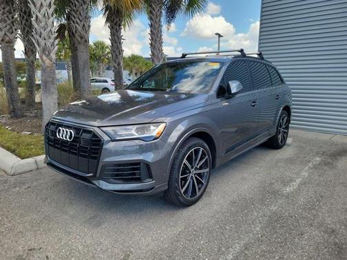 2021 Audi Q7 55 Premium Plus