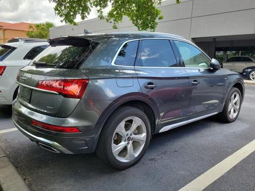 2023 Audi Q5 45 S line Premium Plus