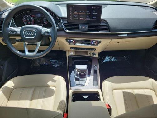 2023 Audi Q5 45 S line Premium Plus