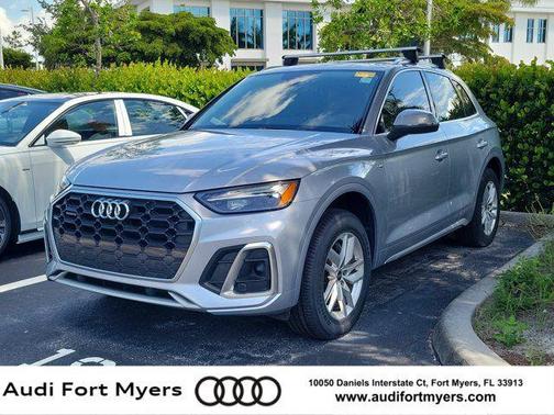 Florett Silver Metallic 2023 Audi Q5 45 S line Premium