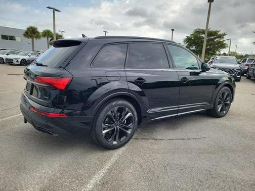 2026 Audi Q7 55 Premium Plus