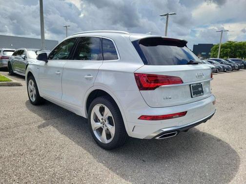 2025 Audi Q5 45 S line Premium Plus