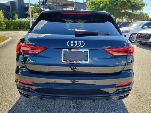 2021 Audi Q3 45 S line Premium