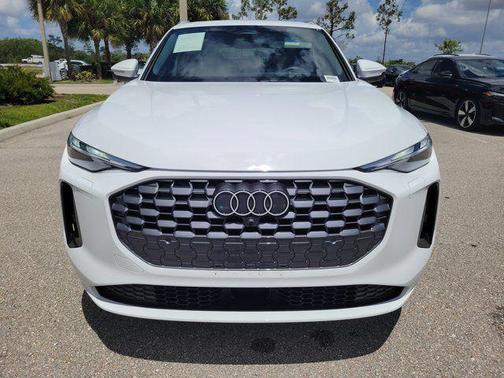 Arkona White 2025 Audi Q5 Premium TFSI quattro S tronic