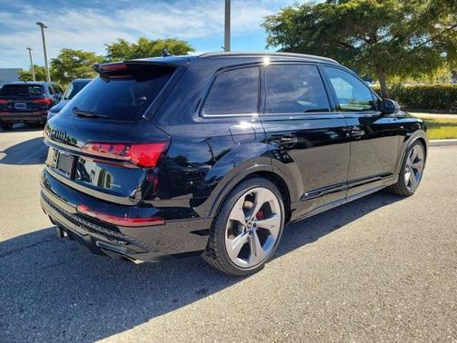 2026 Audi Q7 55 Prestige