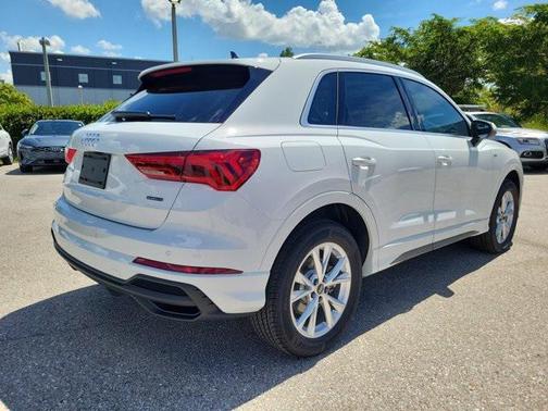 2025 Audi Q3 45 S line Premium Plus