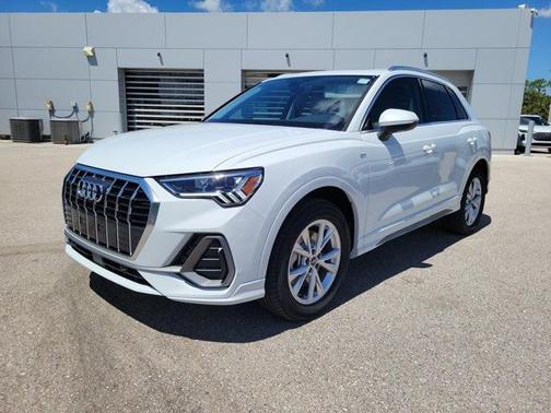 2025 Audi Q3 45 S line Premium Plus
