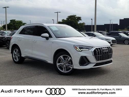 2024 Audi Q3 Premium 45 TFSI S line quattro Tiptronic