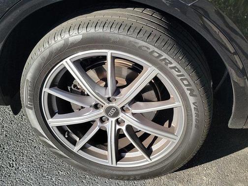 2022 Audi SQ5 3.0T Premium Plus