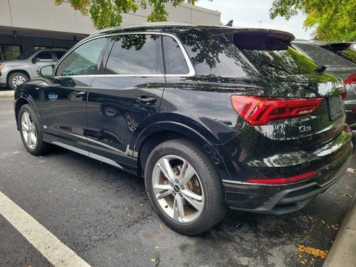 Mythos Black Metallic 2023 Audi Q3 45 S line Premium Plus