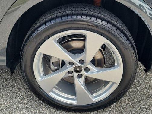 2025 Audi Q5 Premium Plus TFSI quattro S tronic