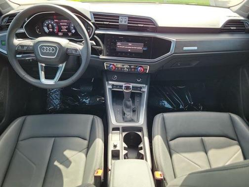 2024 Audi Q3 45 S line Premium Plus
