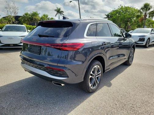 2025 Audi Q5 Premium Plus