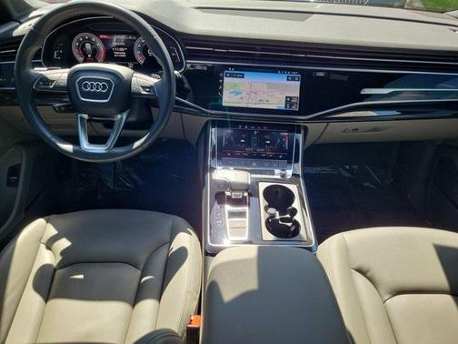 2022 Audi Q7 55 Premium Plus