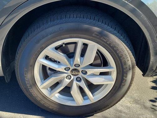 2023 Audi Q5 45 S line Premium