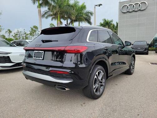2025 Audi Q5 Premium