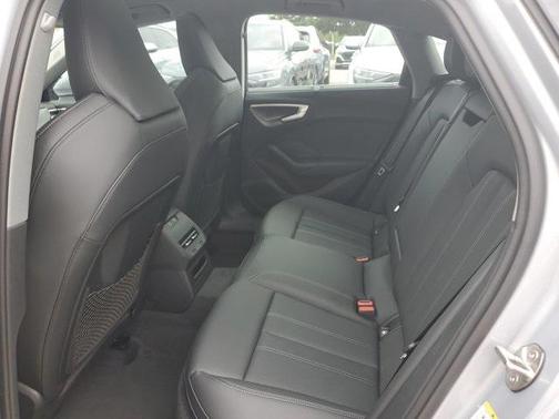 2025 Audi A5 Premium Plus TFSI quattro S tronic