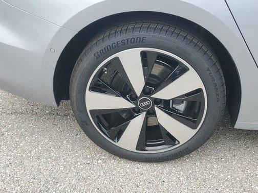 2025 Audi A5 Premium Plus TFSI quattro S tronic