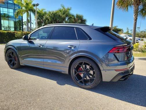 2026 Audi RS Q8 4.0T