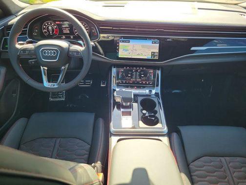 2026 Audi RS Q8 4.0T