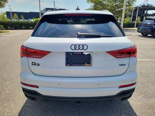 Glacier White Metallic 2024 Audi Q3 45 S line Premium Plus