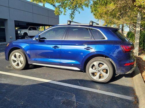 2023 Audi Q5 45 S line Premium Plus