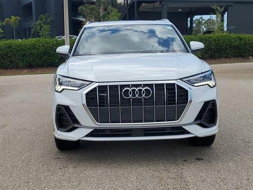 2025 Audi Q3 45 S line Premium Plus