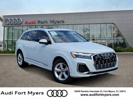 2025 Audi Q7 55 Premium