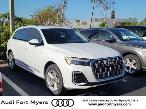 2025 Audi Q7 55 Premium
