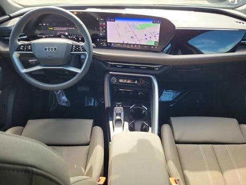 2025 Audi Q5 Premium Plus TFSI quattro S tronic