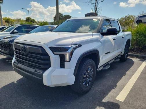 2024 Toyota Tundra SR5