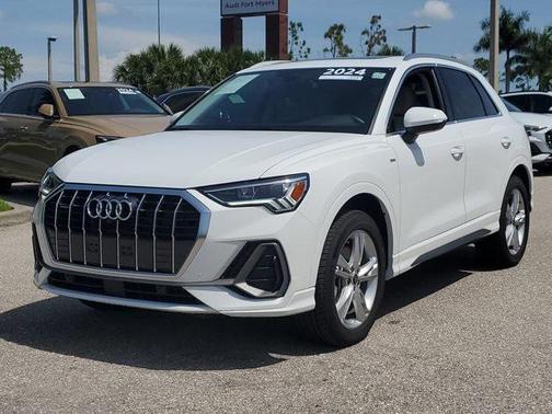 2024 Audi Q3 45 S line Premium Plus