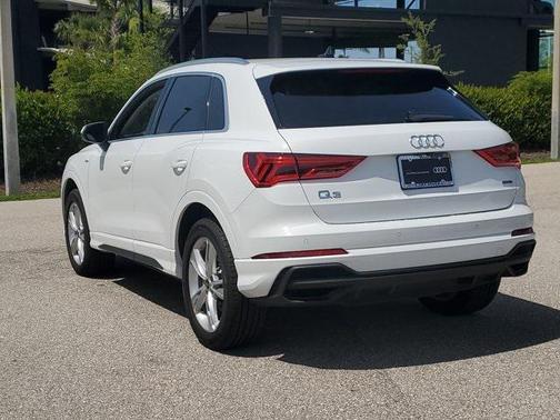 2024 Audi Q3 45 S line Premium Plus