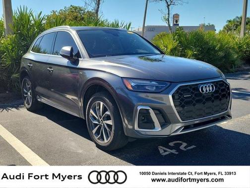 2023 Audi Q5 45 S line Premium Plus