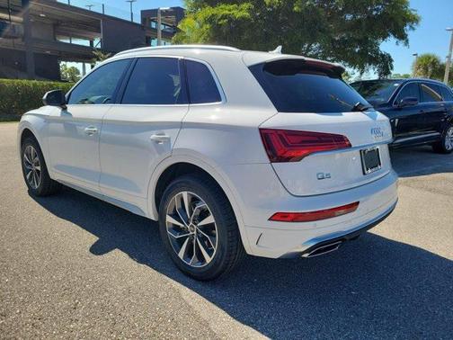 2023 Audi Q5 45 S line Premium Plus