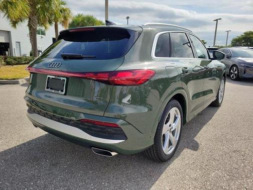 2025 Audi Q5 Prestige TFSI quattro S tronic