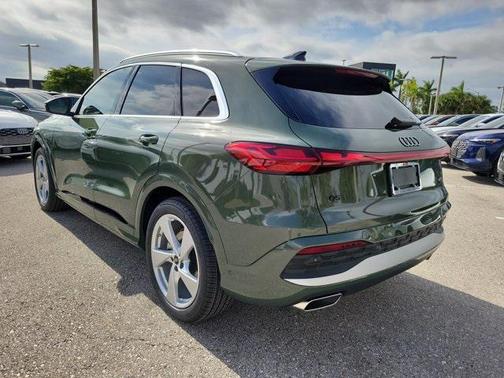 2025 Audi Q5 Prestige TFSI quattro S tronic