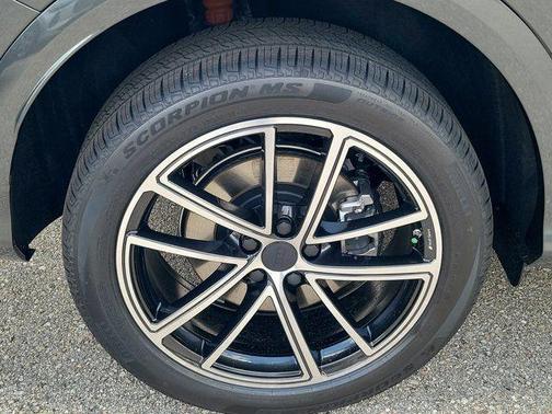 Gray 2026 Audi Q5 Premium Plus TFSI quattro S tronic