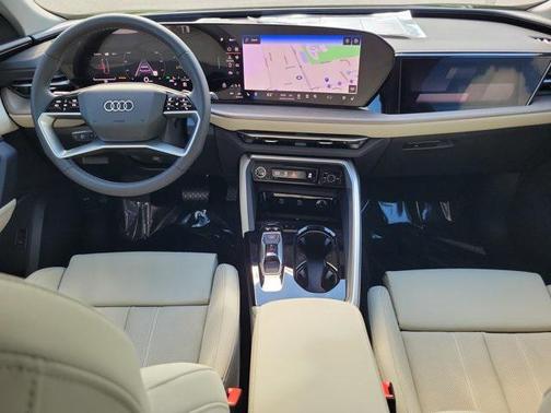 2025 Audi Q5 Prestige TFSI quattro S tronic