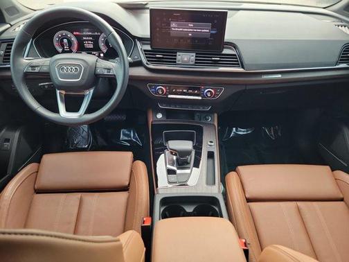 2025 Audi Q5 45 S line Premium Plus