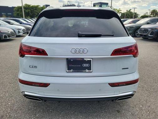 2025 Audi Q5 45 S line Premium Plus